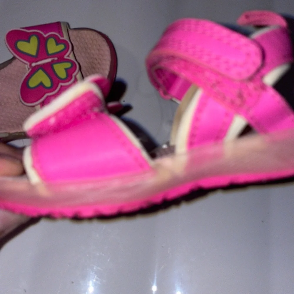 Carters, size 5 sandals for butterflies that light up
